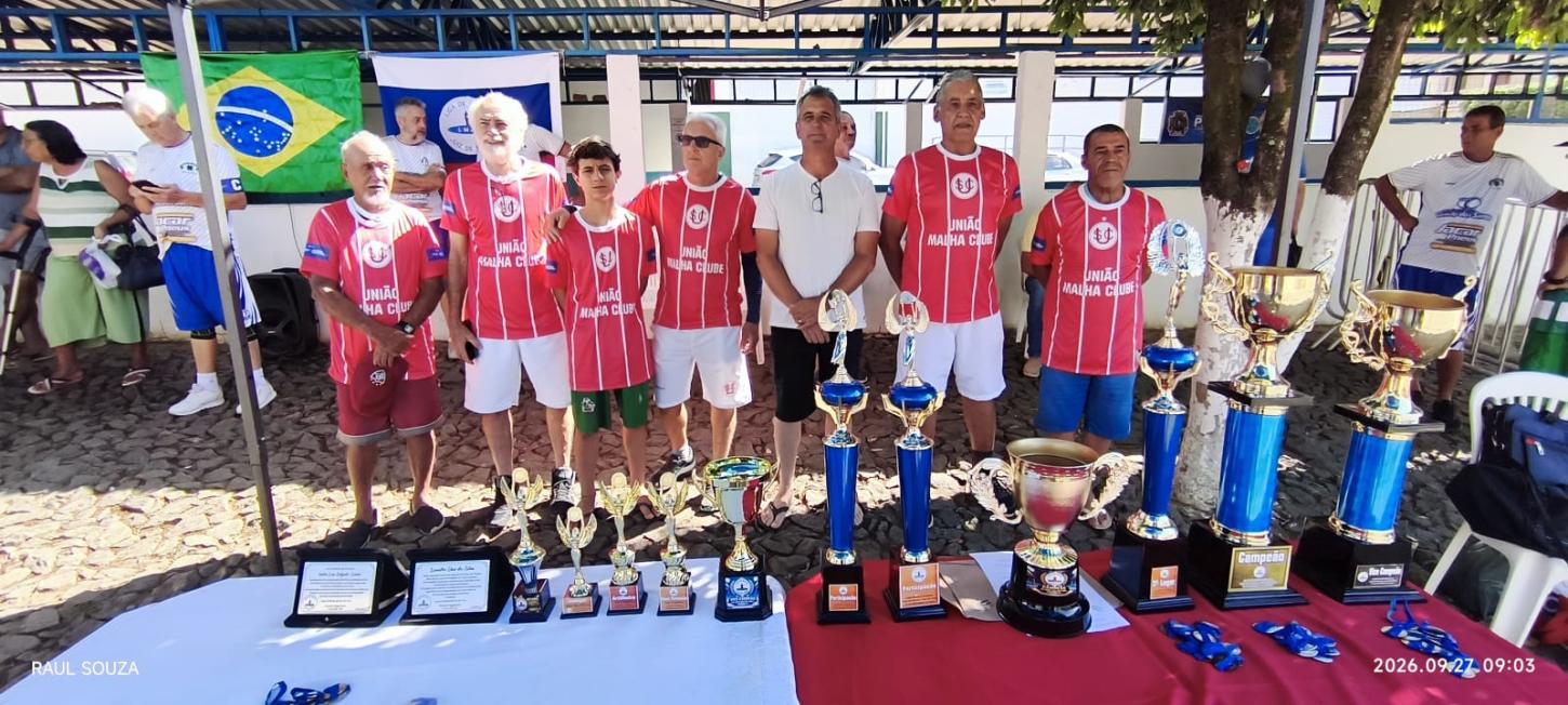 Equipe do União de Piraúba participa da solenidade de encerramento da Copa Regional da Liga de Malha de Juiz de Fora. Foto: Raul Souza.