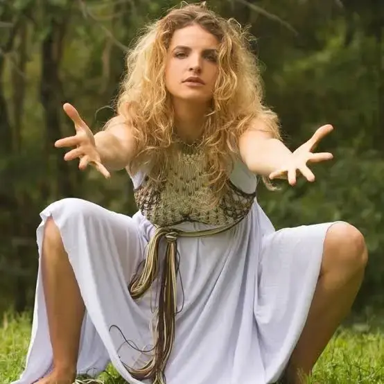 Quinta Musical apresenta a cantora Graziela Wirtti no Mercado Cultural AICE em Juiz de Fora