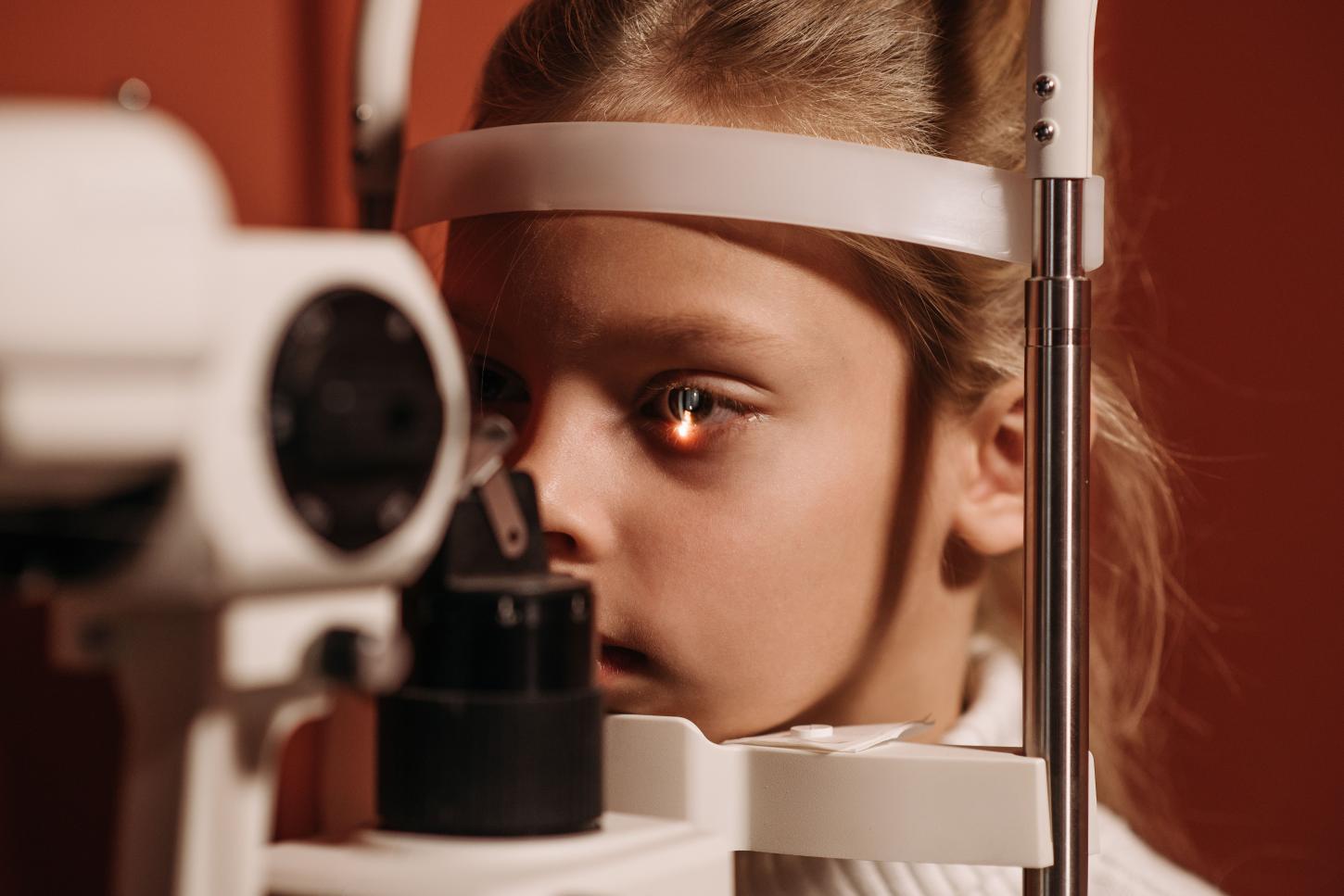 Shopping Jardim Norte sedia campanha de alerta e prevenção ao retinoblastoma em crianças