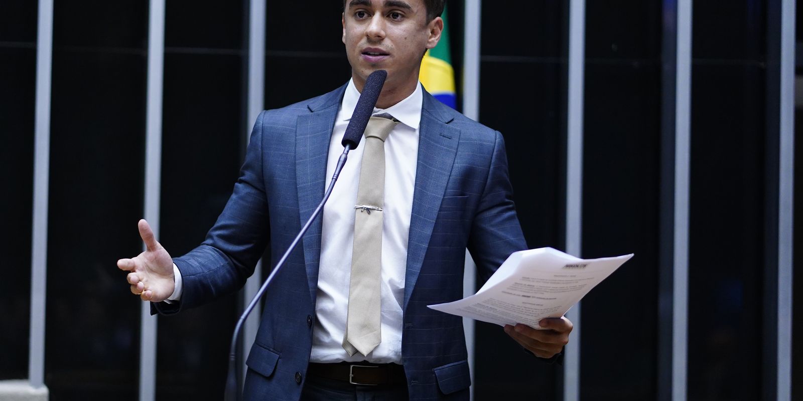 Tribunal Superior Eleitoral ordena que Nikolas Ferreira apague post contra Lula