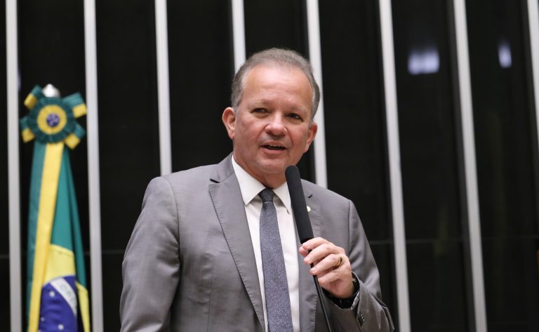 Comissão aprova nova política nacional de inclusão no esporte no Brasil