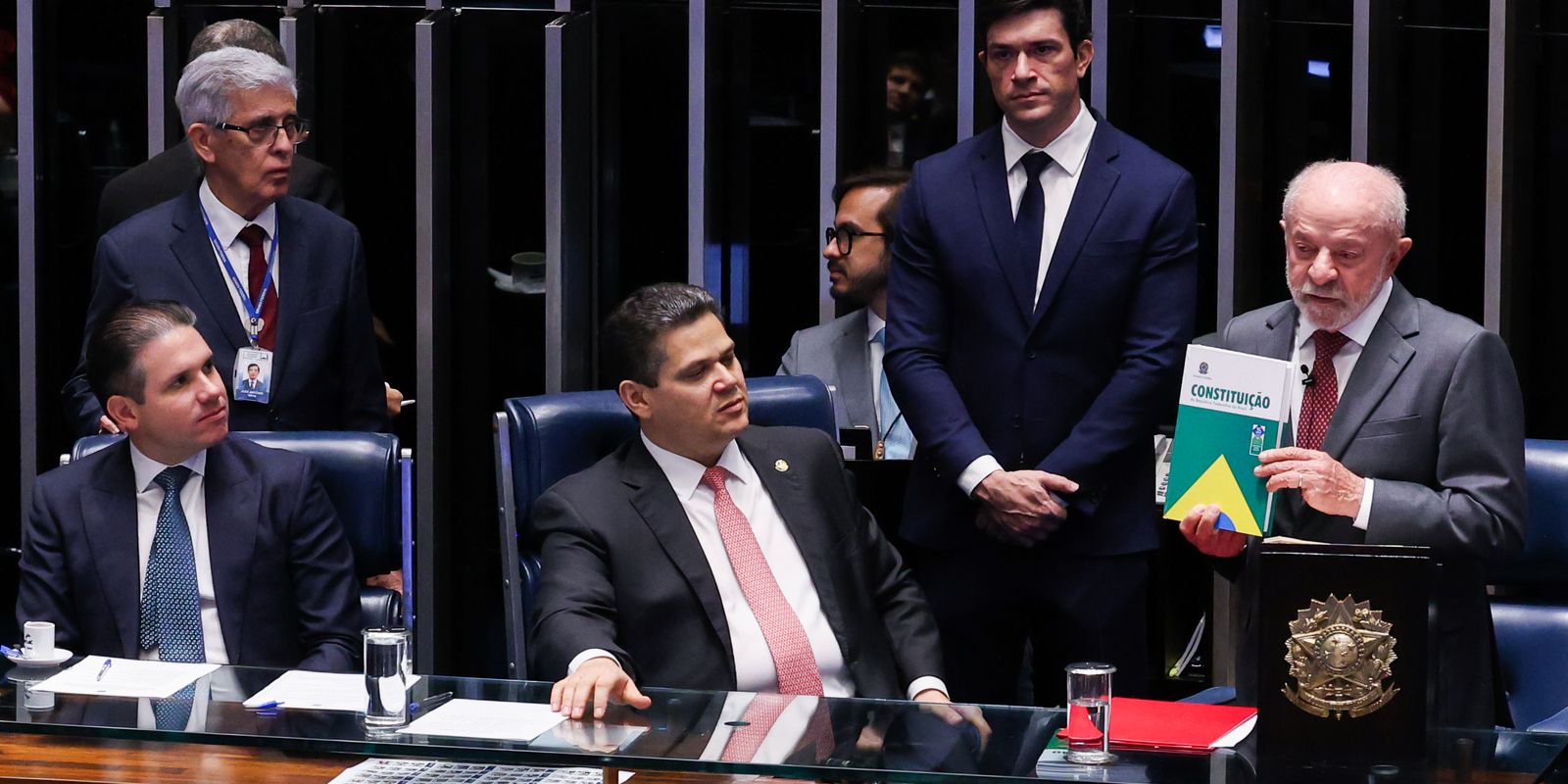 Congresso aprova aposentadoria especial para agentes de saúde