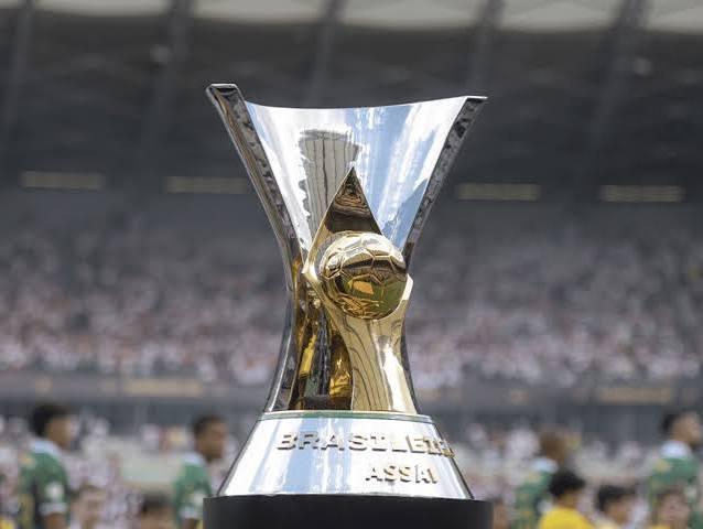 Cruzeiro vence clássico na Arena MRV, e Grêmio bate o Athletico para sair do Z-4