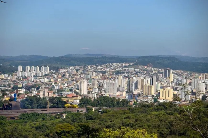 Coluna MG destaca Divinópolis como fenômeno político e economia estadual
