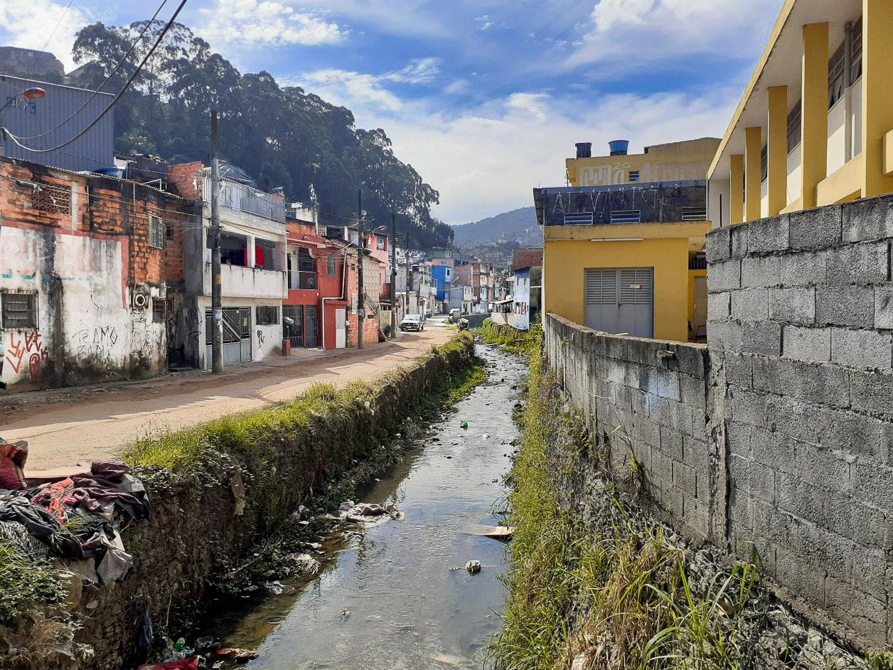 Expansão urbana causa colapso ecológico em riachos da Região Metropolitana de São Paulo