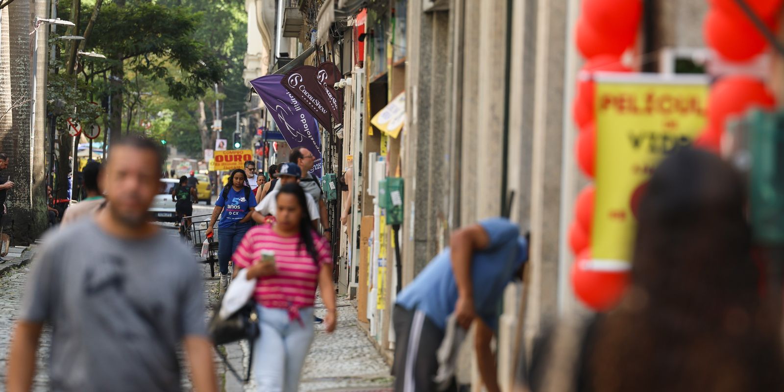 Fim da escala 6x1 avança no Senado e traz esperança de mais tempo livre