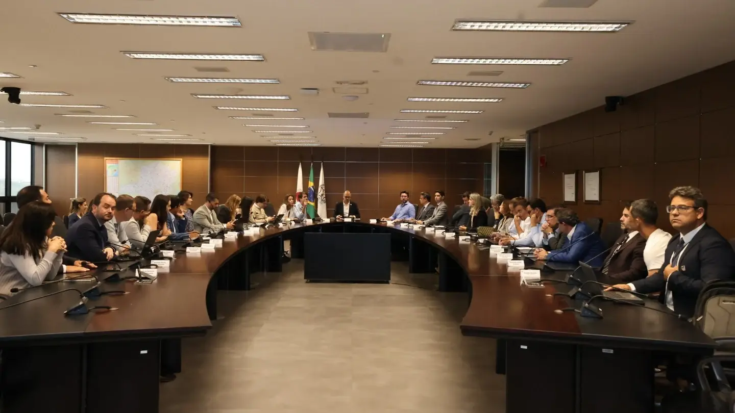 Governo de Minas realiza primeira reunião de transição focada em saúde