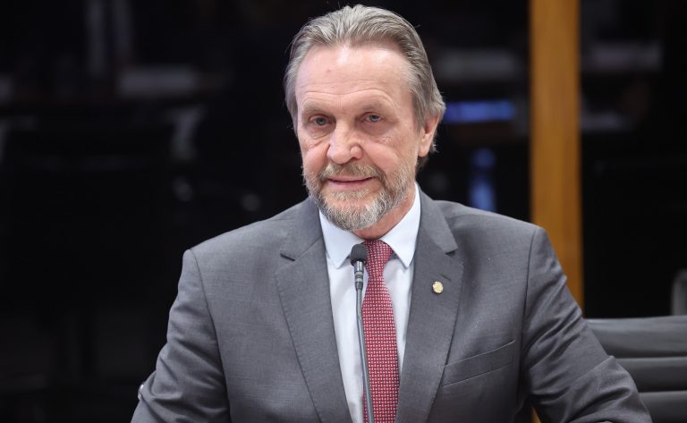 Líder do PT defende votação para ampliar limite de faturamento do MEI