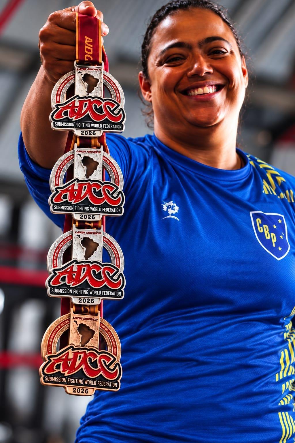 Marcelina do Nascimento se destaca no Parajiu-Jitsu e leva o nome de Juiz de Fora ao circuito ADCC