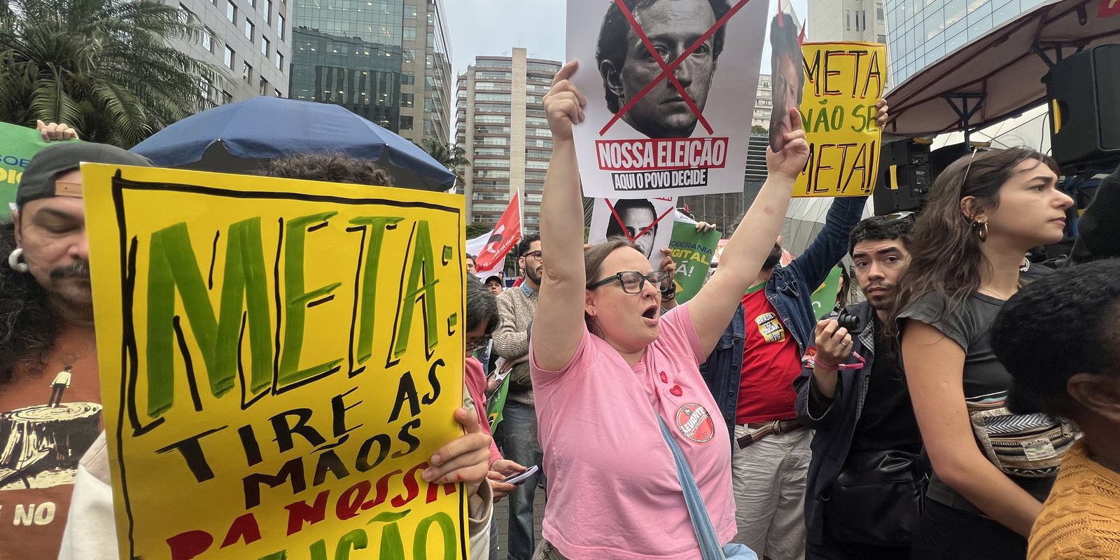 Meta recusa criar canal exclusivo contra a violência contra jornalistas