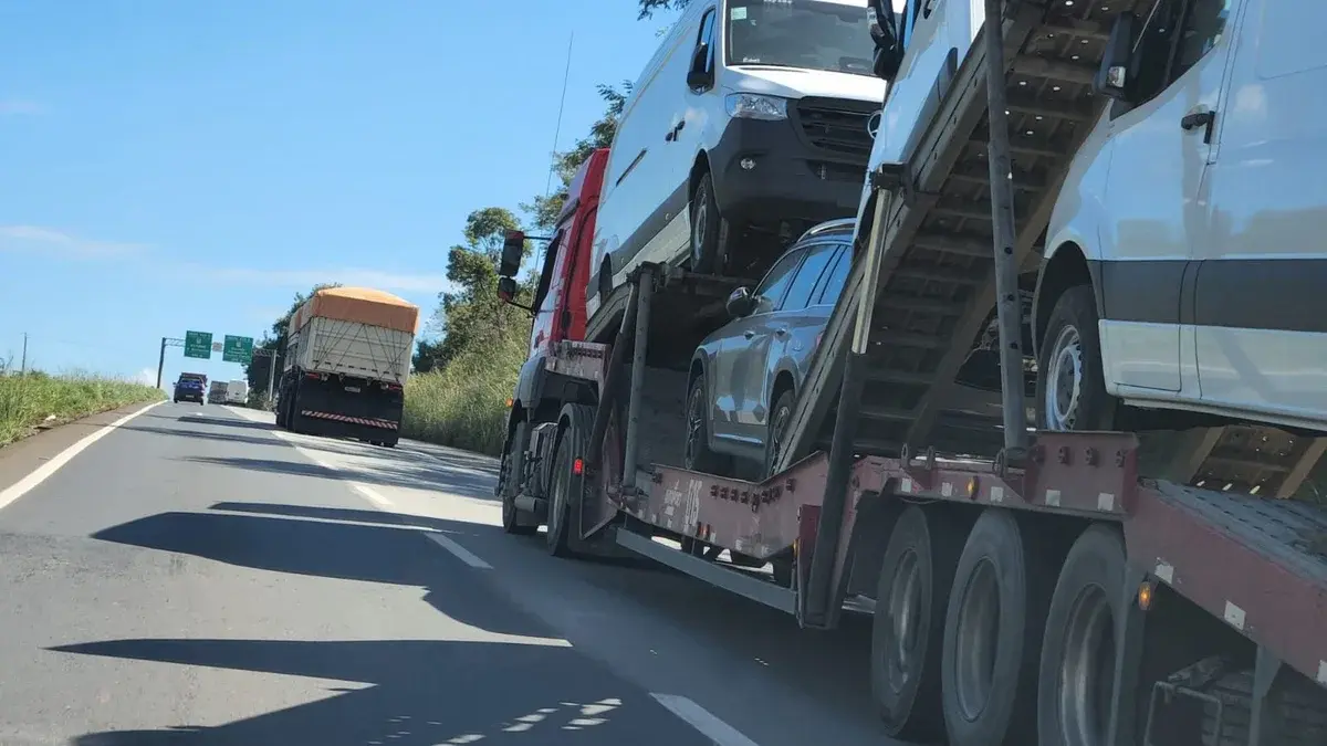 Minas restringe circulação de veículos pesados durante o feriado de Nossa Senhora Aparecida