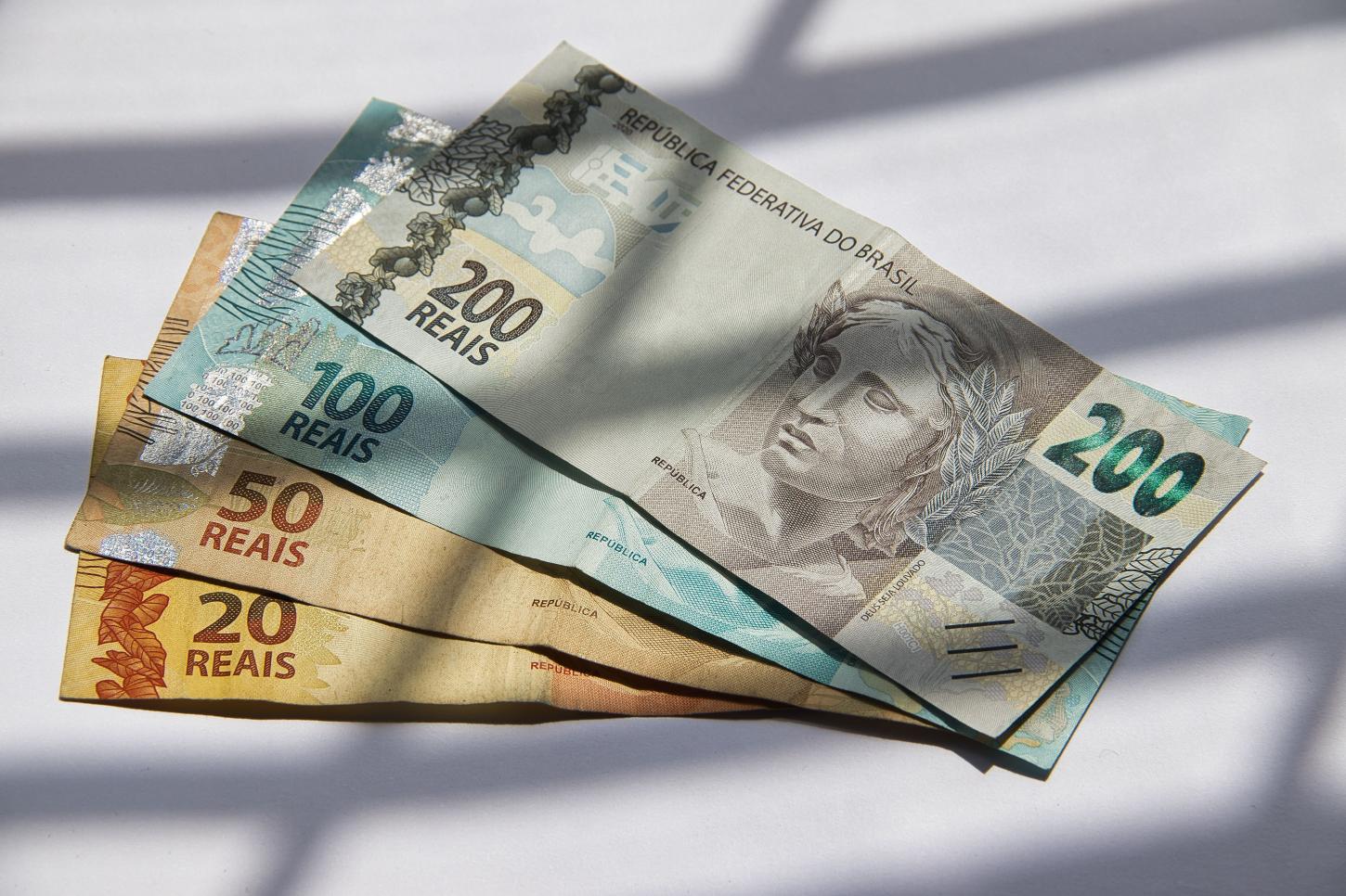 Ministério Público de Minas Gerais cobra ressarcimento de quase R$ 400 mil em ações contra irregularidades em Pedra Azul e Guapé