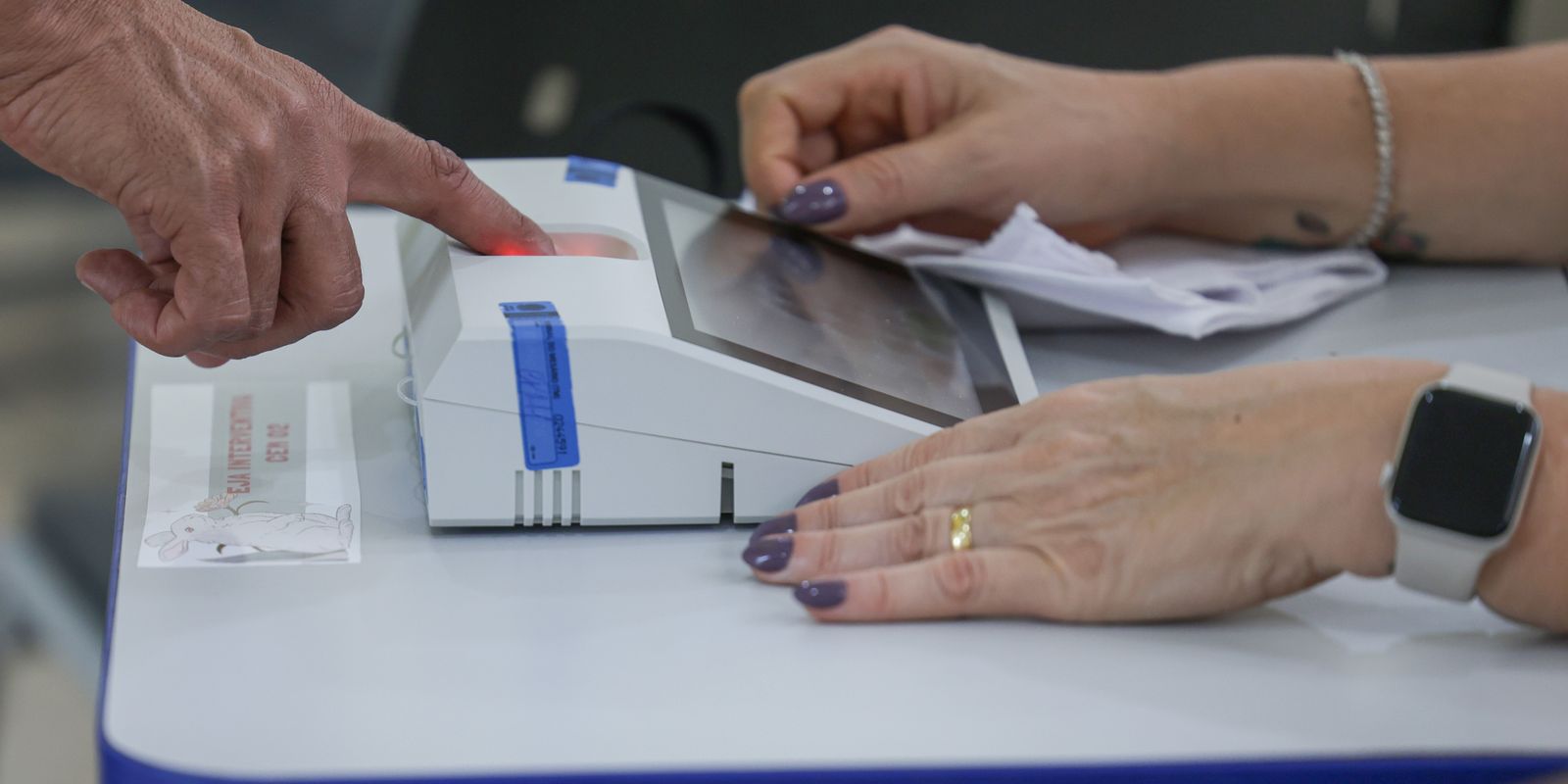 Eleitores de seis cidades aprovam alterações em plebiscito municipal