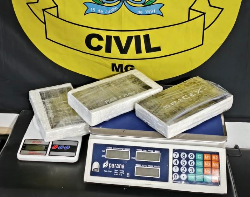 Polícia Civil apreende cerca de três quilos de cocaína no Bairro Nossa Senhora de Lourdes em Juiz de Fora