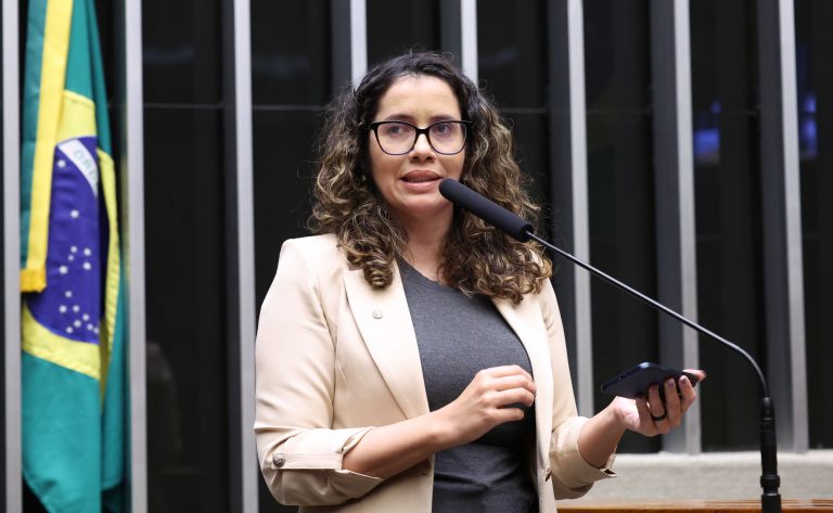 Proposta na Câmara assegura licença médica para conselheiros tutelares