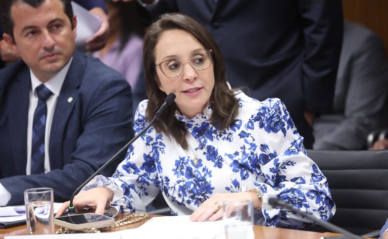 Projeto cria política de cuidado continuado para pessoas com deficiência