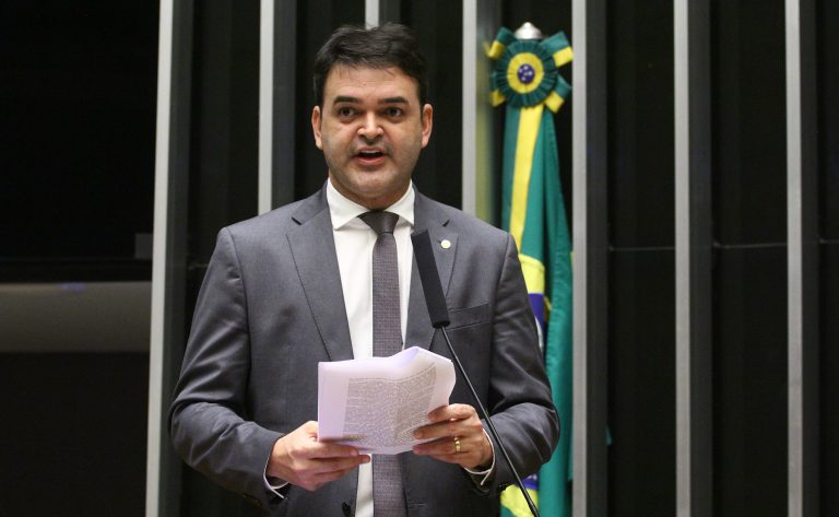 Projeto inclui representantes comerciais no Programa Move Brasil para compra de veículos