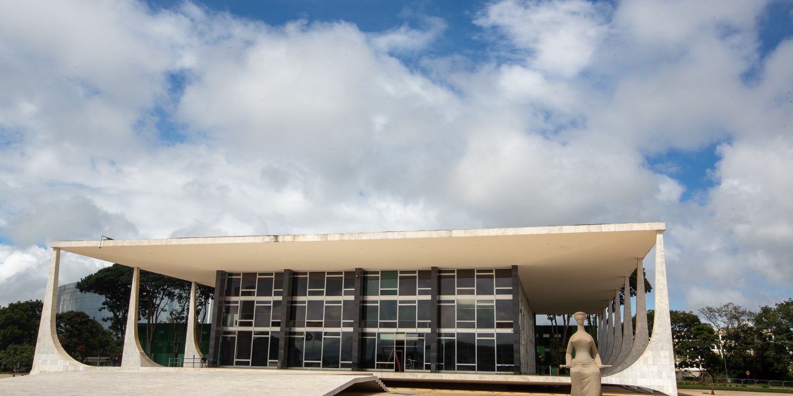 STF exclui crédito presumido do ICMS da base do PIS/Cofins