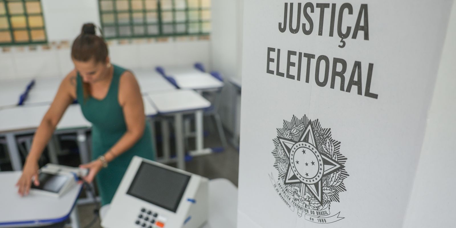 Propaganda eleitoral chega ao fim neste sábado para o segundo turno