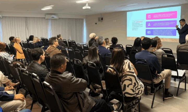 Agências de viagens da Zona da Mata debatem inovação e inteligência artificial em evento da ABAV/MG em Juiz de Fora
