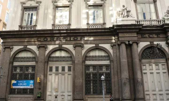 Com lance inicial de R$ 53,6 milhões, antiga sede dos Correios no Rio vai a leilão