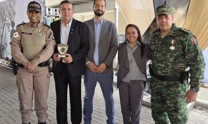 ArcelorMittal recebe troféu de parceira da Polícia Militar de Meio Ambiente
