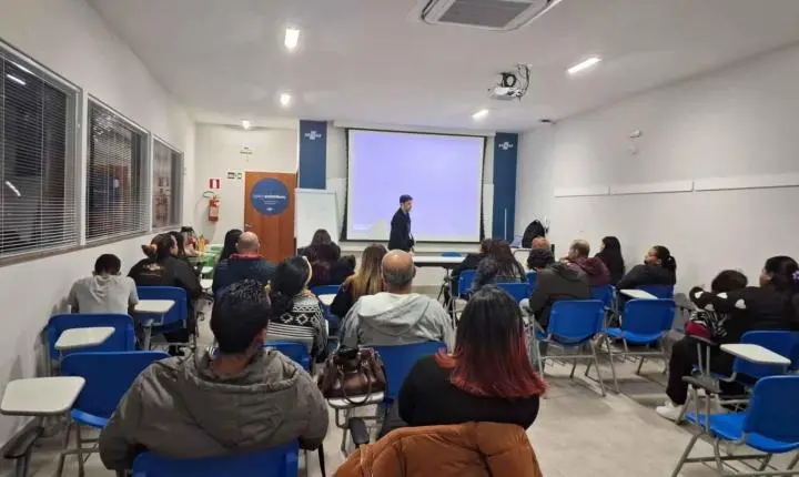 Autonomia econômica: PJF conclui capacitação em empreendedorismo e concede Capital Semente a migrantes em Juiz de Fora