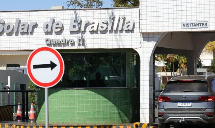 Bolsonaro recorre ao STF contra veto a visitas na prisão domiciliar