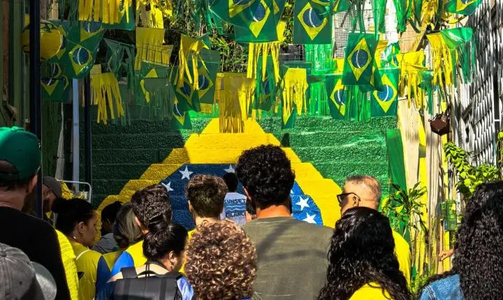 Brasil reage, vira sobre a Austrália e vence por 4 a 2 em Brisbane