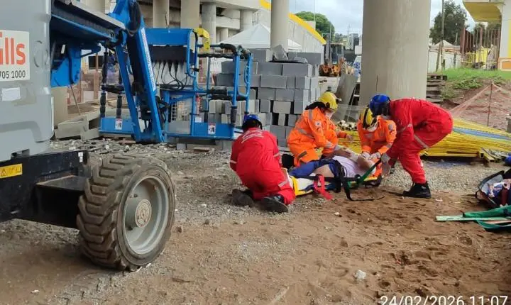 Brigada Municipal de Carandaí realiza simulado de emergência em obra de viaduto