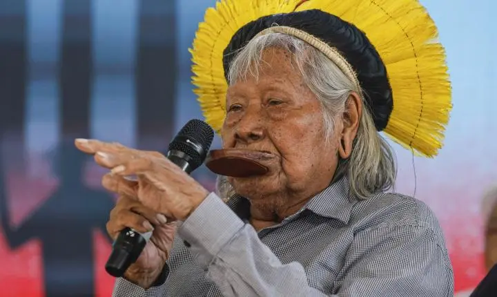 Cacique Raoni é novamente internado em estado grave no Mato Grosso