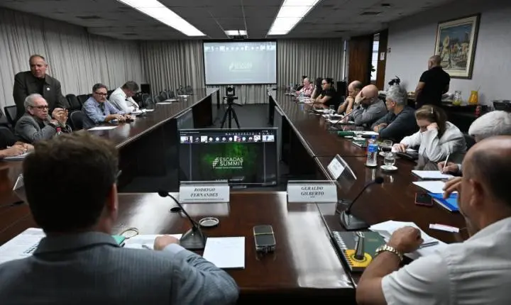 Câmara da Comunicação da FIEMG fortalece parcerias e discute oportunidades de negócio