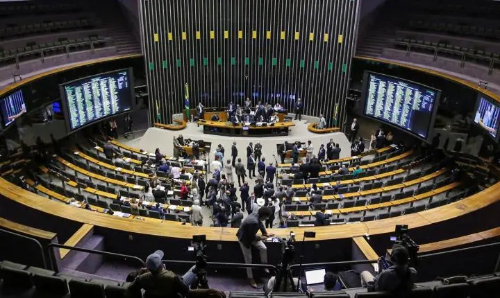 Câmara dos Deputados inicia debate sobre projeto que institui a Política Nacional de Minerais Críticos