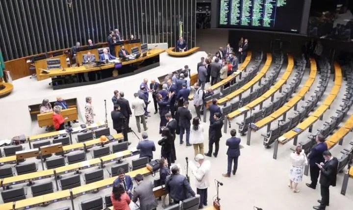 Câmara dos Deputados pode votar projetos de saúde sobre transtornos do neurodesenvolvimento e epilepsia