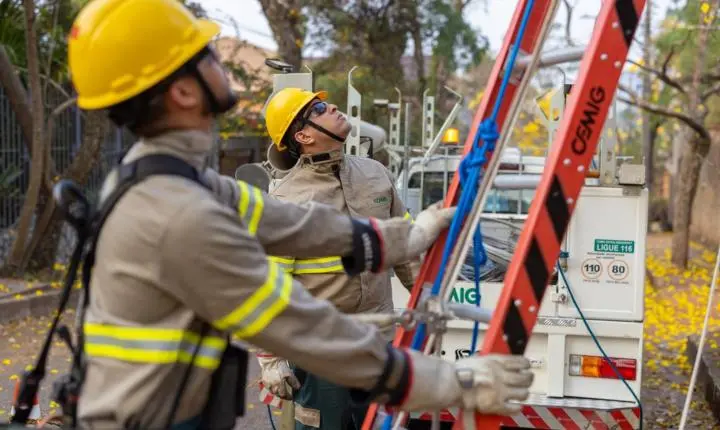 Cemig reduz tempo de falta de energia em Minas mesmo com recorde de raios