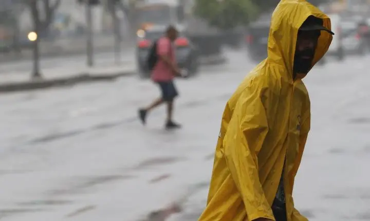Chuva na Rocinha excede em dobro a média histórica de junho