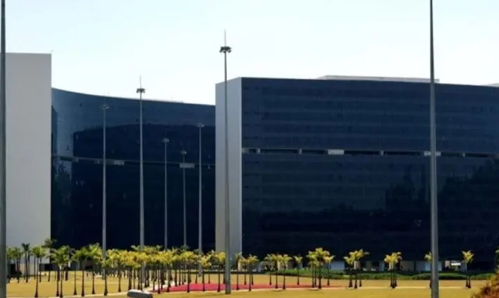 Cleitinho herdará déficit de R$ 10,5 bilhões nas contas de Minas Gerais