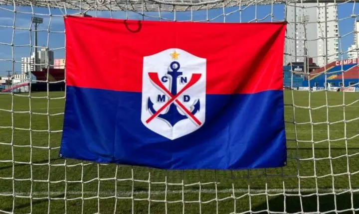 Clube centenário de SC leva aulas de inglês a atletas das categorias de base