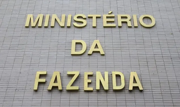 CMN prorroga restrição ambiental para crédito rural devido a desmatamento ilegal