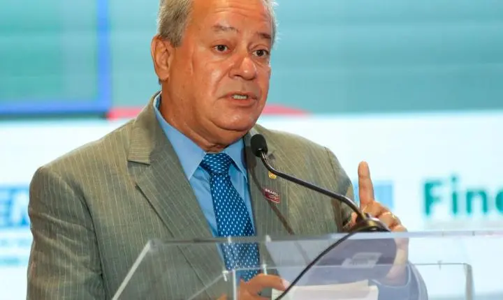 CNI alerta para risco de tarifas americanas às exportações brasileiras