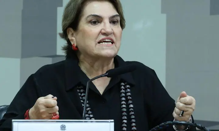 Fim da escala 6x1 pode impulsionar acesso das mulheres ao mercado de trabalho, avalia ministra