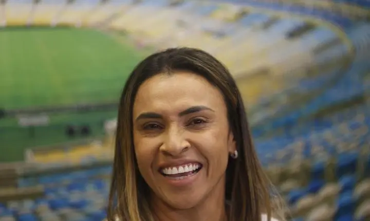 Marta é anunciada embaixadora do Tesouro Direto em evento que celebra sucesso do Tesouro Reserva
