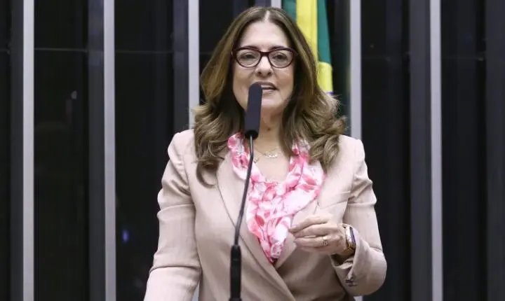 Comissão da Câmara aprova projeto para garantir direitos sociais a mulheres da pesca artesanal