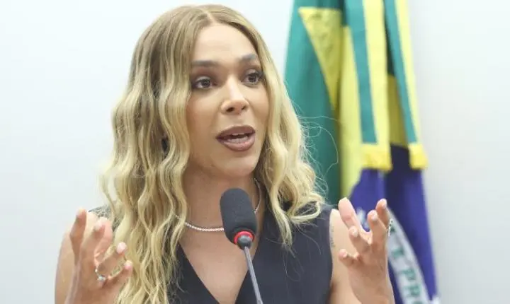 Comissão da Câmara aprova isenção de imposto para próteses de silicone após mastectomia