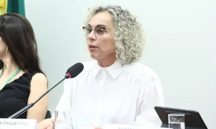 Comissão da Câmara aprova Política Nacional de Saúde na Escola para estudantes