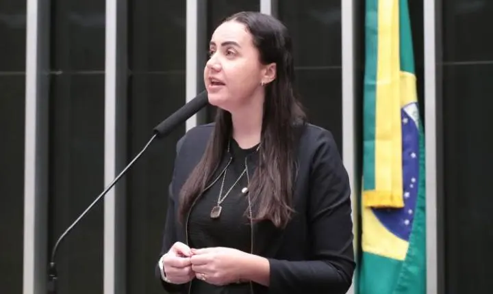 Escolas poderão ser obrigadas a comunicar suspeita de trabalho infantil ao conselho tutelar