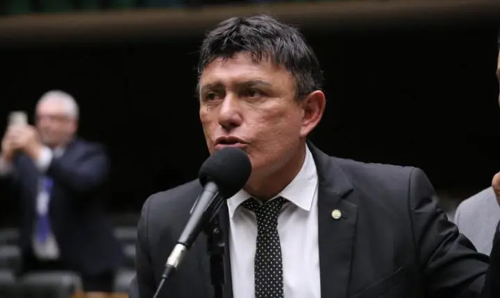 Comissão da Câmara aprova Termo de Responsabilidade Técnica para técnicos industriais em registro de imóvel