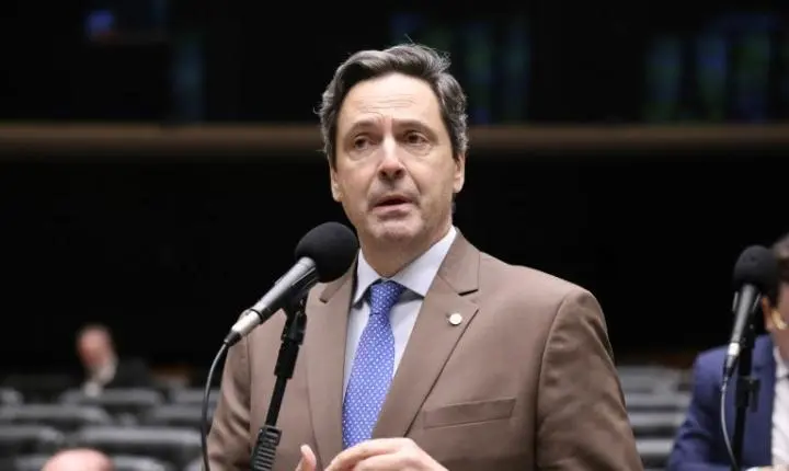 Comissão da Câmara aprova veto a meios de transporte de criminosos no território nacional