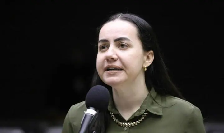 Comissão da Câmara avança em projeto contra violência contra estudantes com deficiência