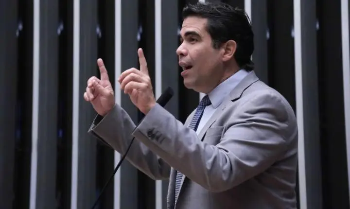 Comissão aprova dispensa da renovação periódica para credencial de estacionamento de pessoa com deficiência permanente